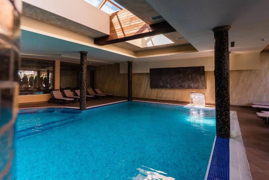pools-pools
