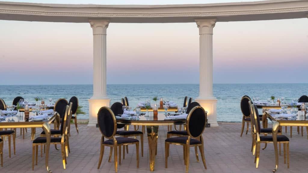 restaurants-restaurants