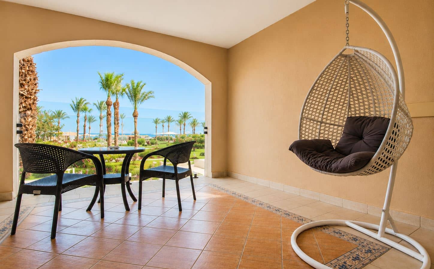 rooms-club-royal-sea-side--sea-view