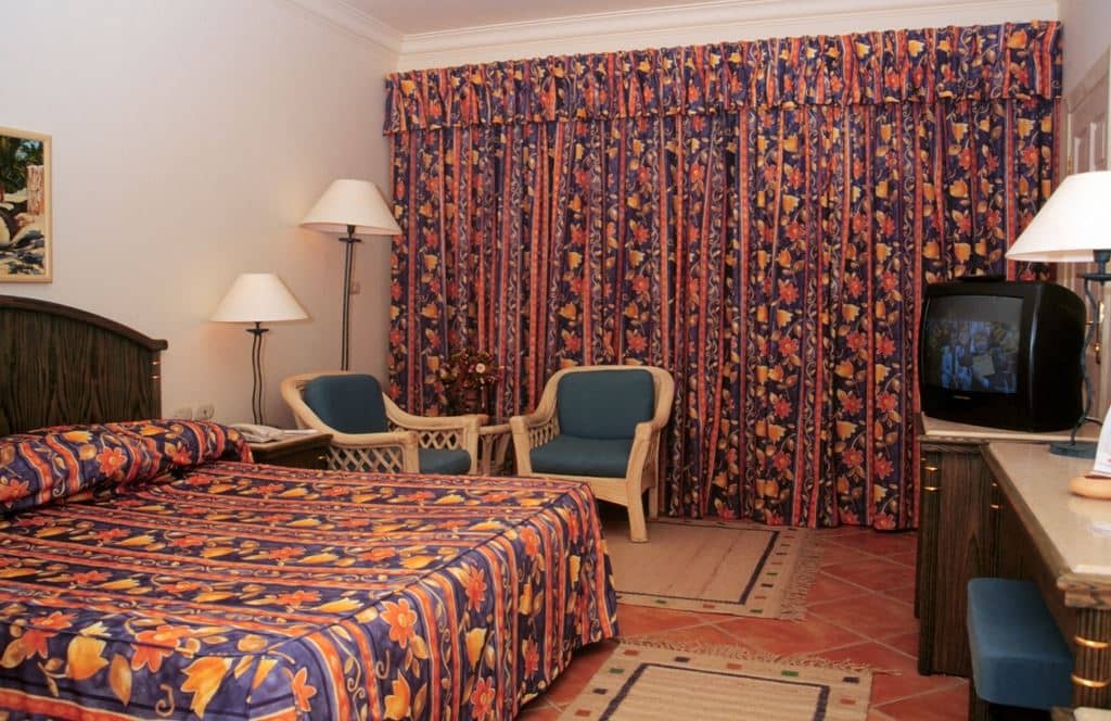 rooms-standard-room