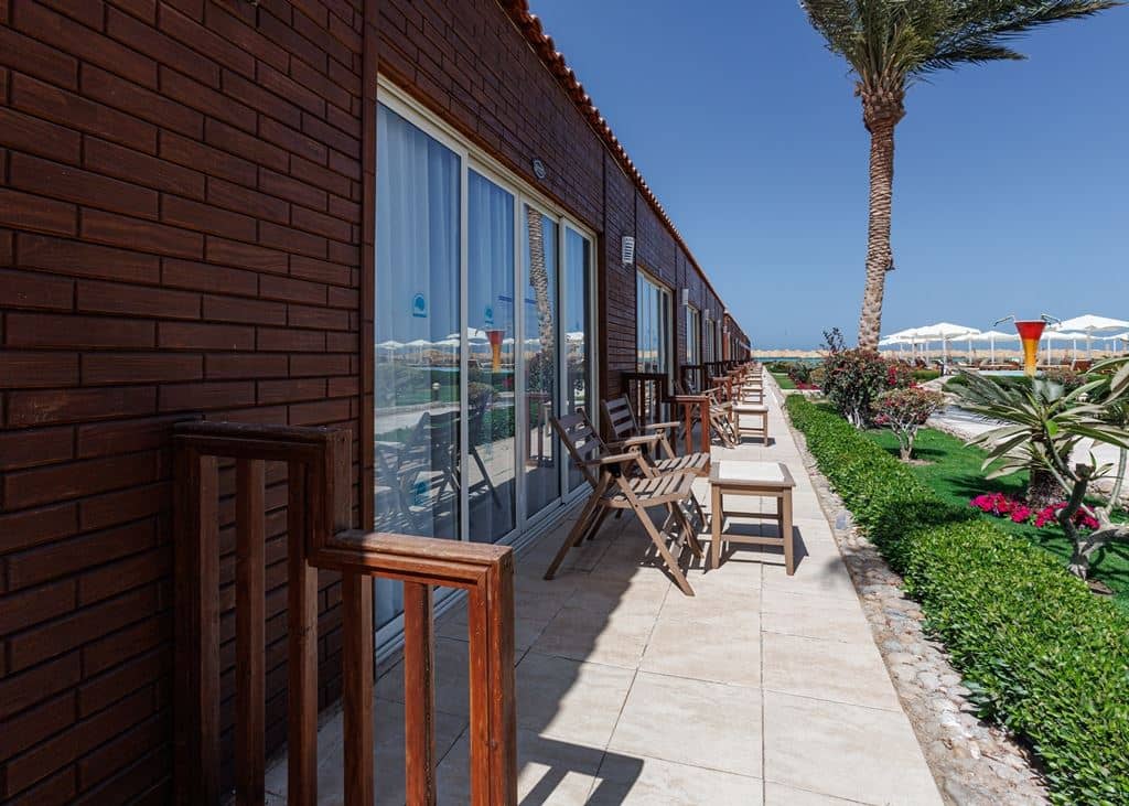 rooms-superior-family-suite-garden--view