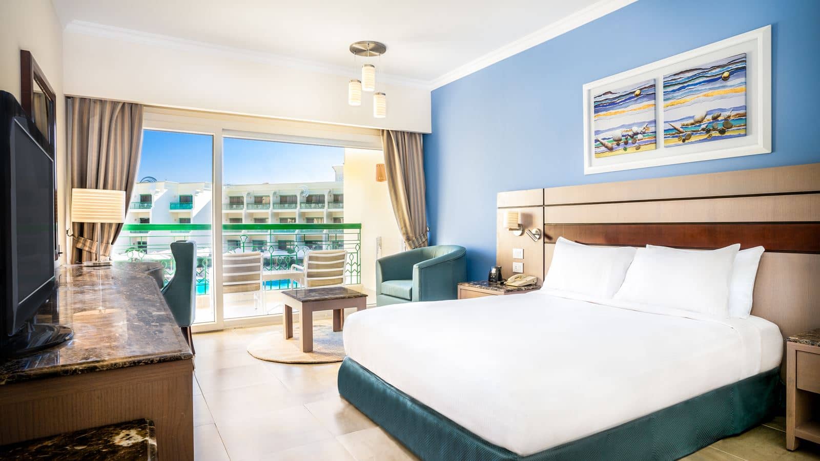 rooms-diplomatic-suite
