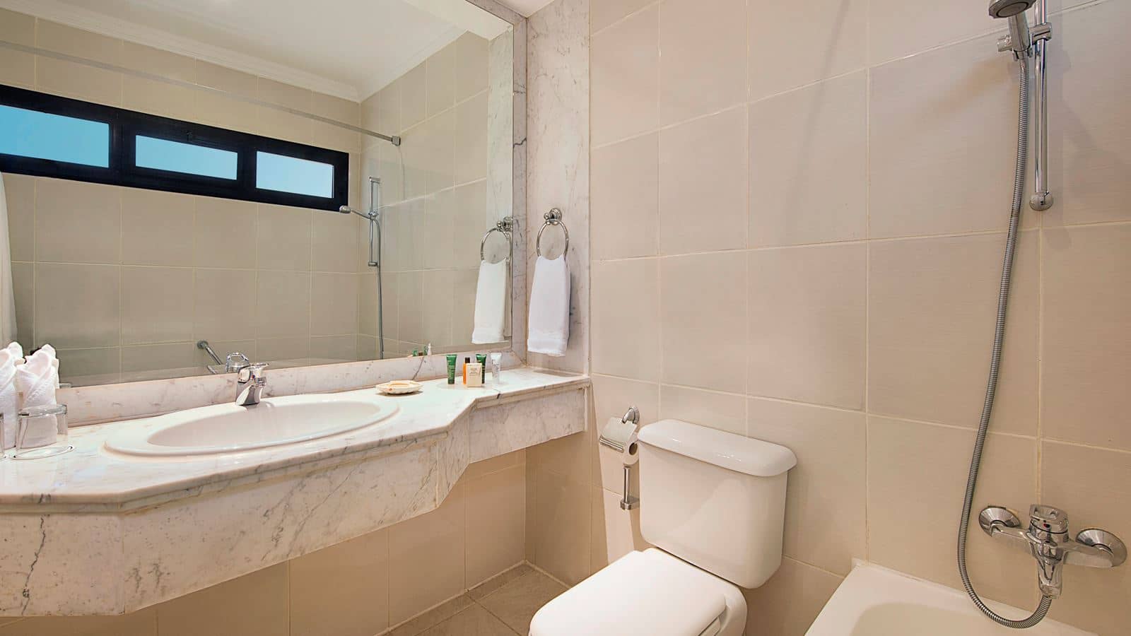 rooms-junior-suite