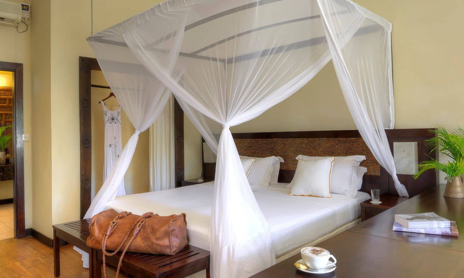 rooms-junior-suite