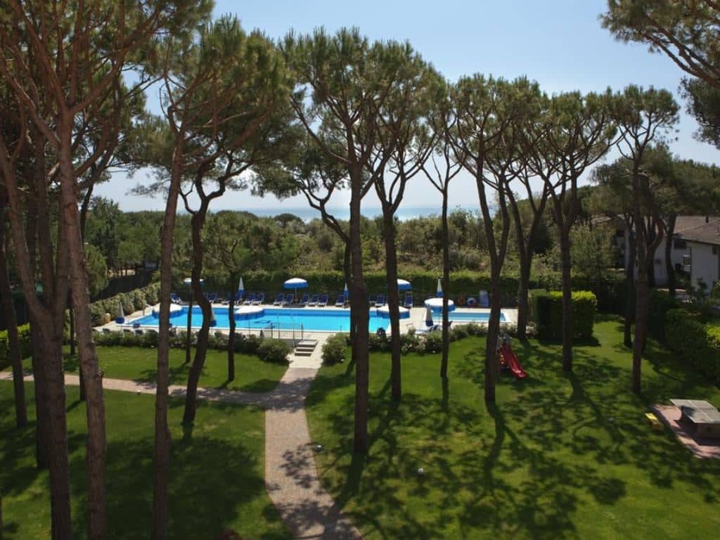 APART HOTEL LA PINETA Apartmendid | Coral Travel (Itaalia, Venetian ...