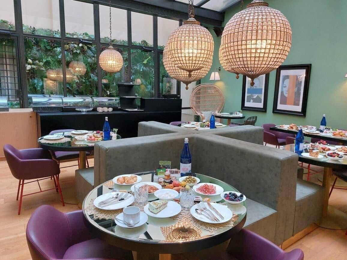restaurants-restaurants