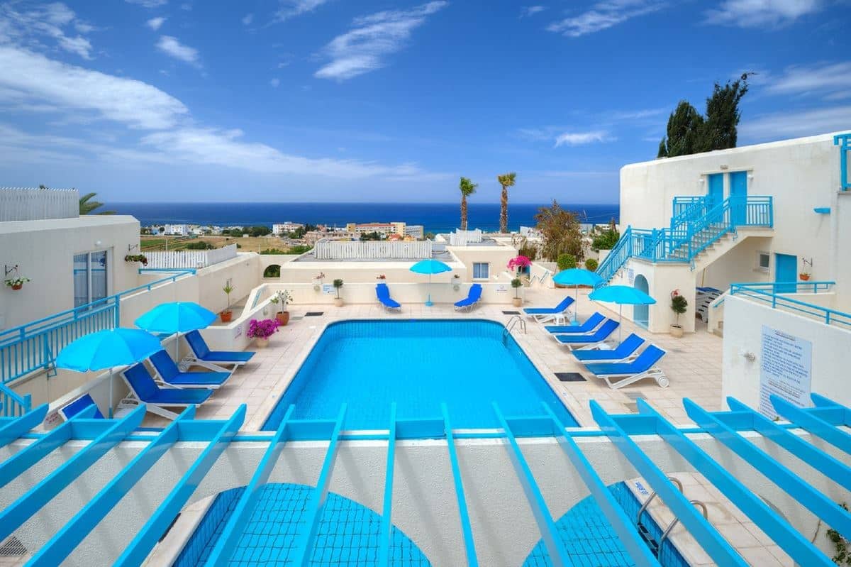 pools-outdoor-pool