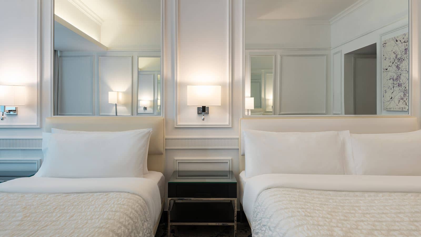 rooms-family-room-three-bedroom