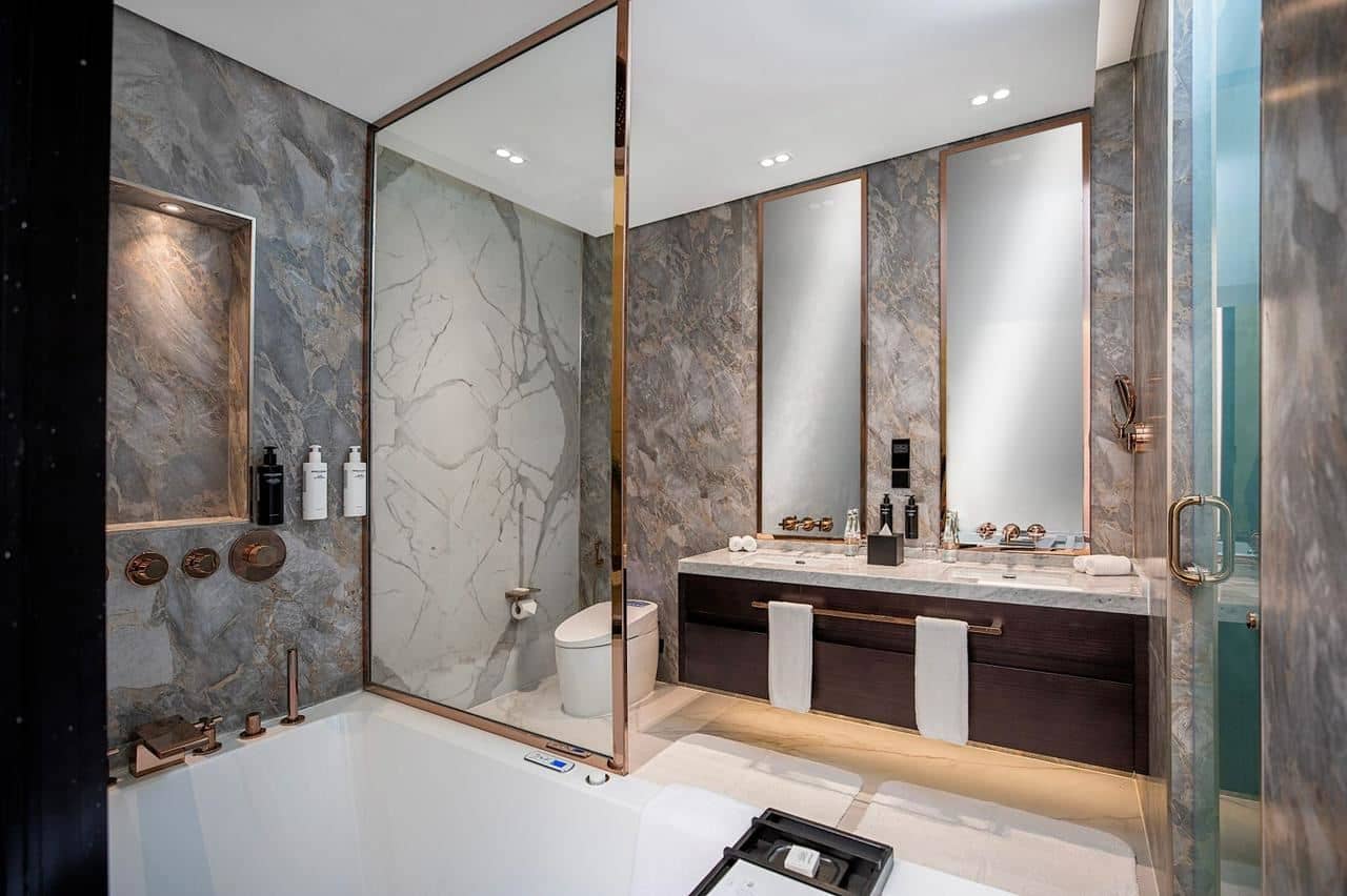 rooms-the-luxe-villa--three-bedroom