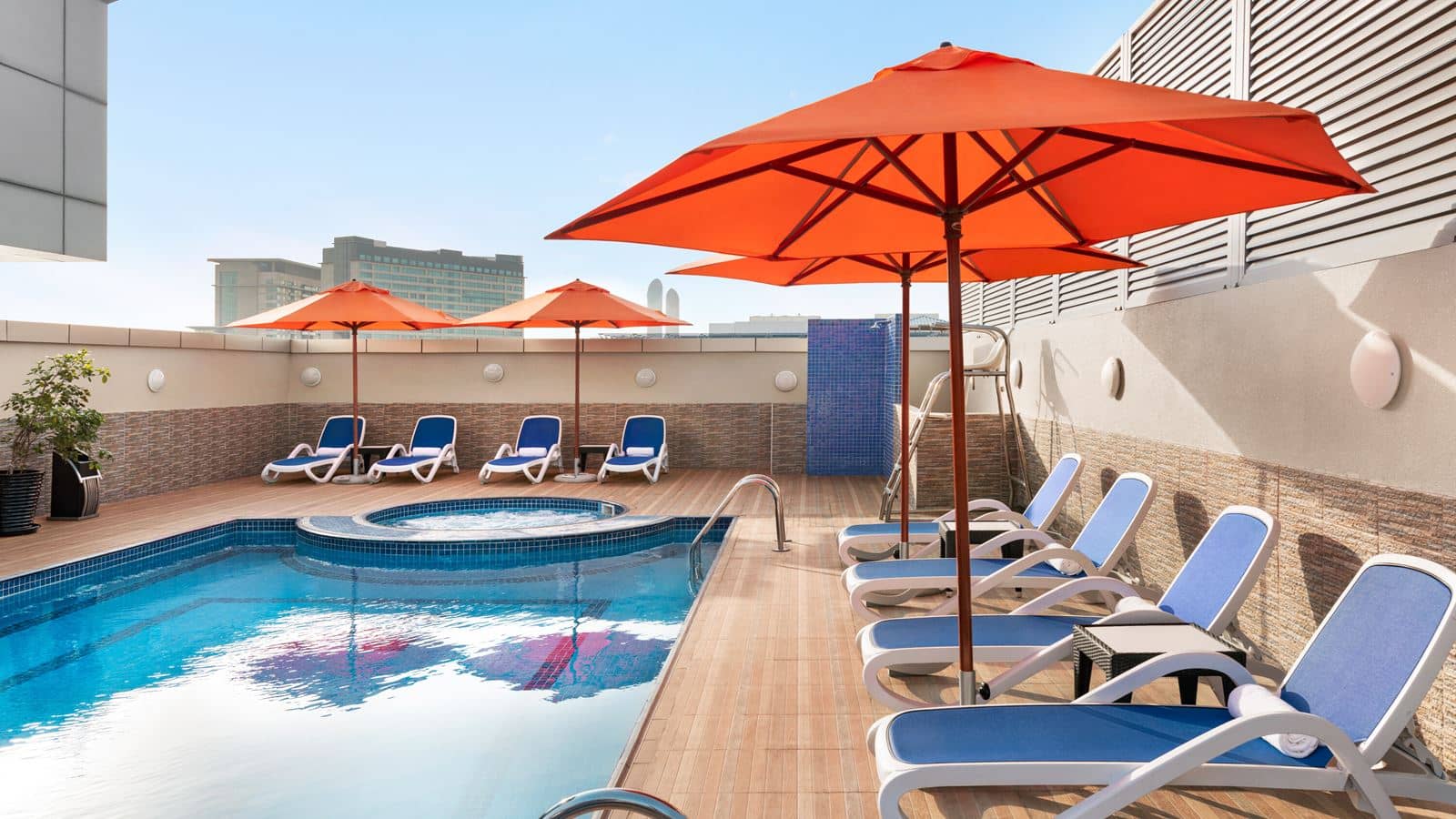 pools-outdoor-pool