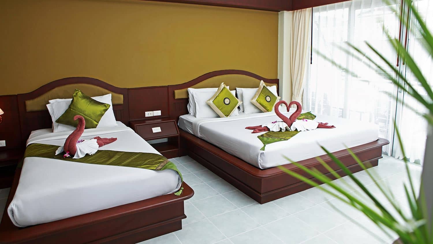 rooms-grand-deluxe-room
