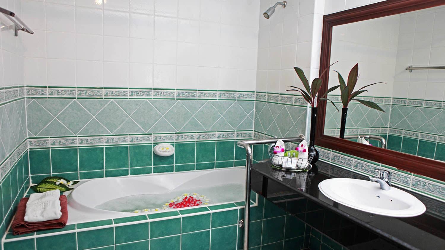 rooms-grand-deluxe-room