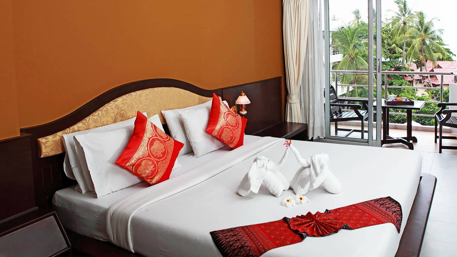 rooms-family-room