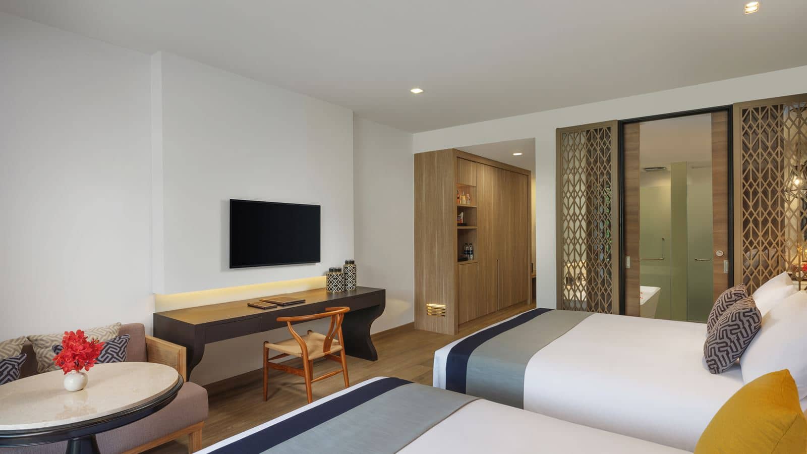 rooms-deluxe-family-mountain-view