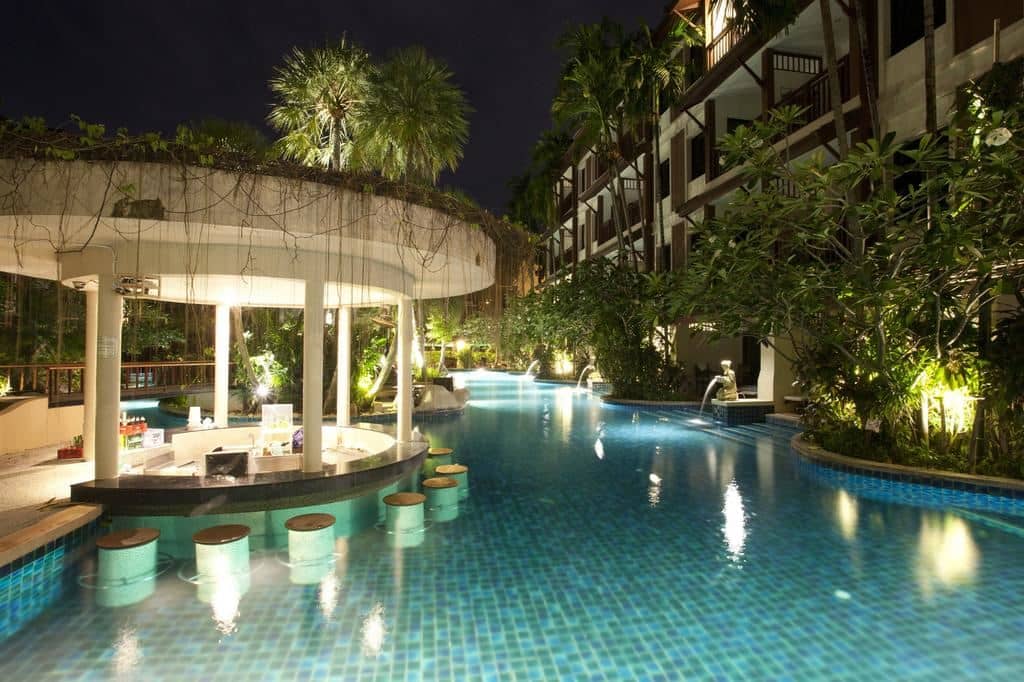 pools-outdoor-pool