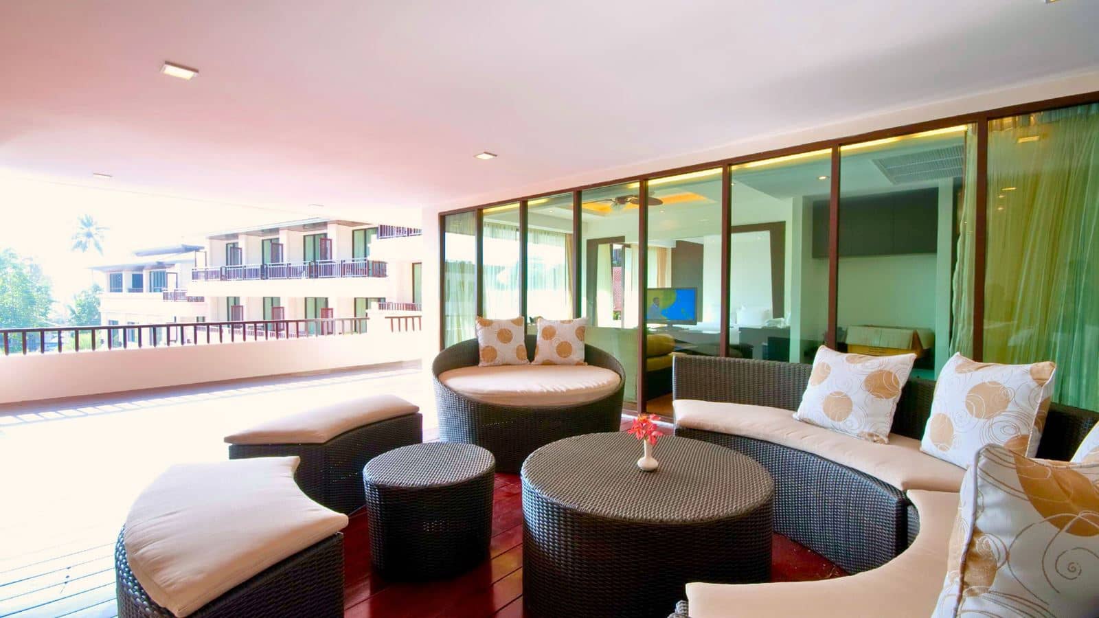 rooms-hillside-junior-suite-room