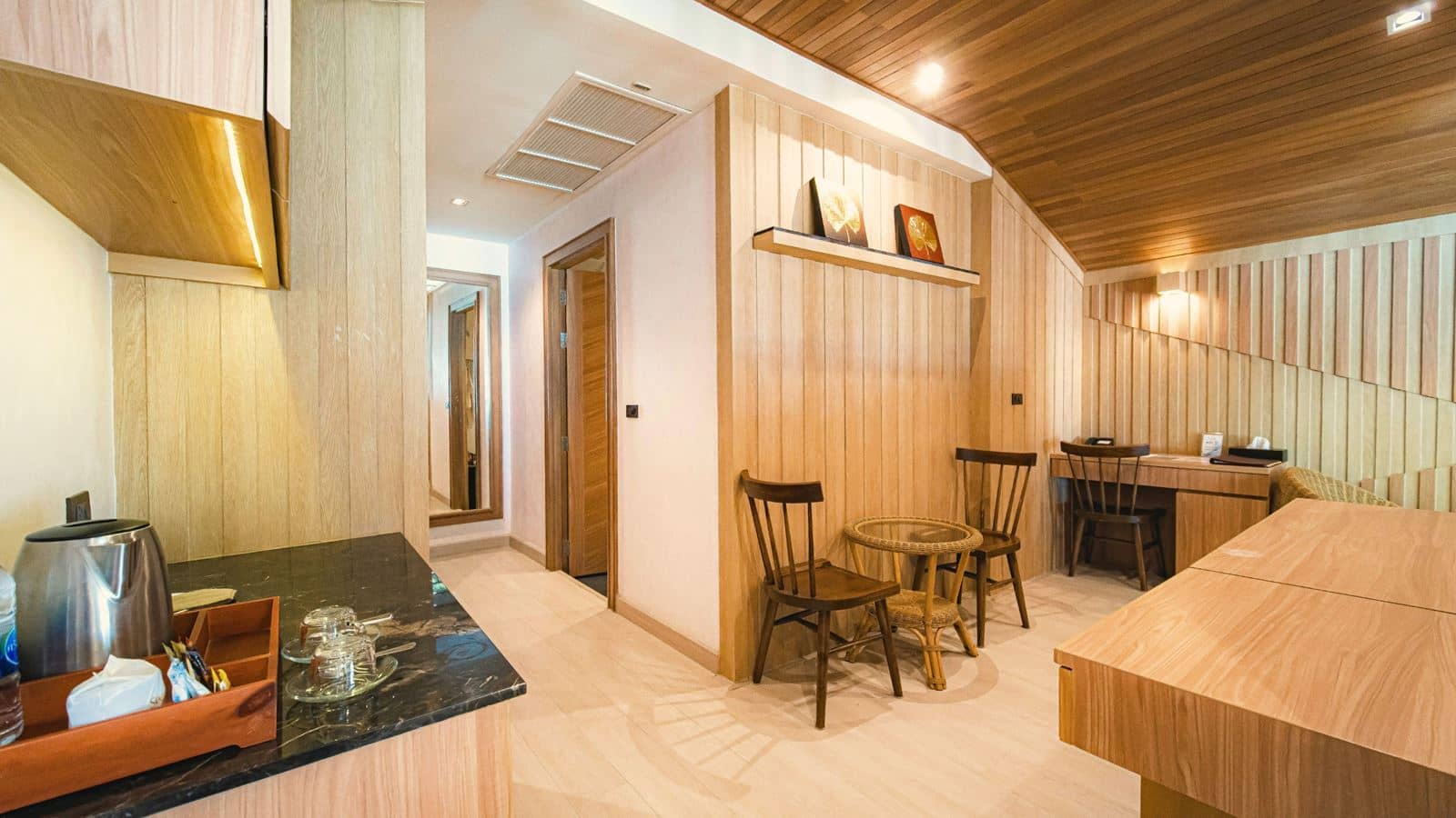 rooms-beachfront-pool-villa-suite