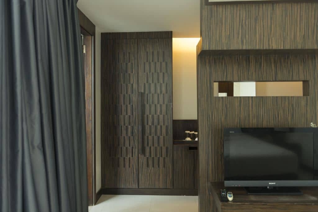 rooms-deluxe-room