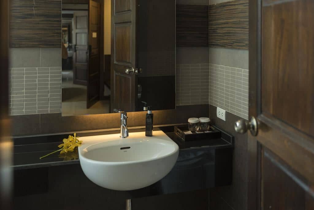 rooms-deluxe-room