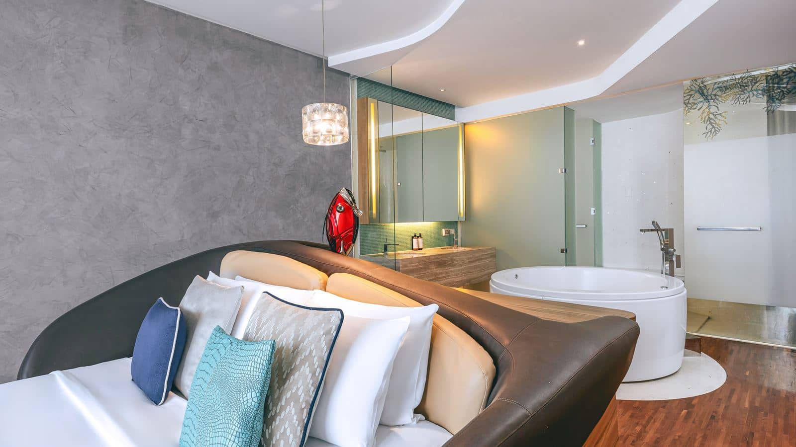 rooms-aqua-suite