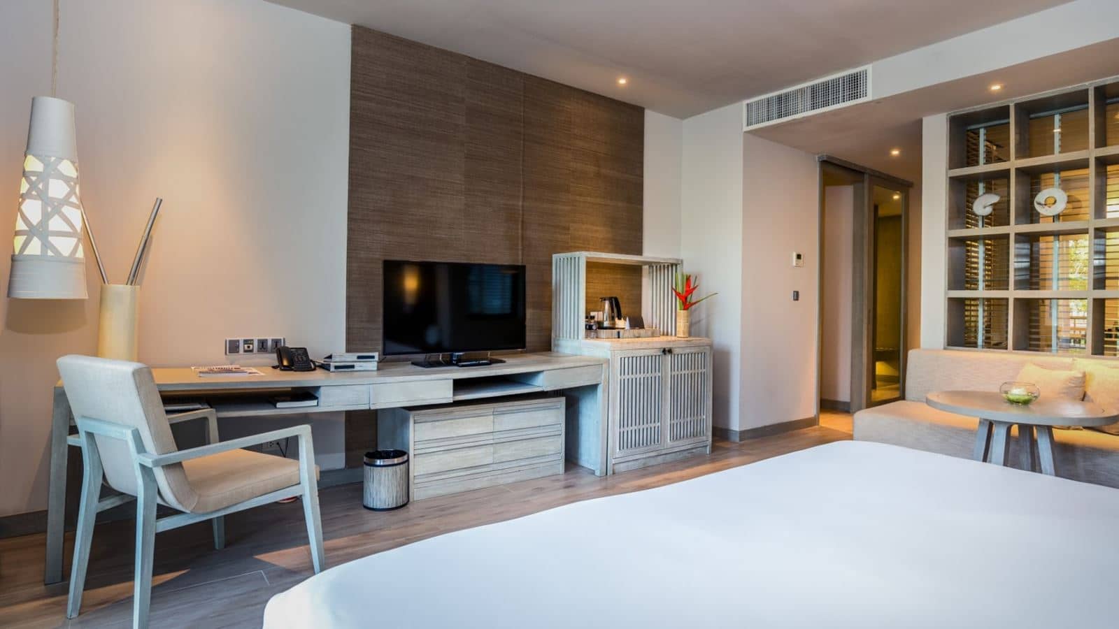 rooms-family-deluxe-room