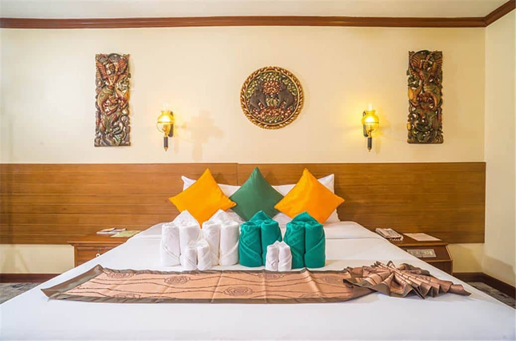 rooms-pool-side-villa