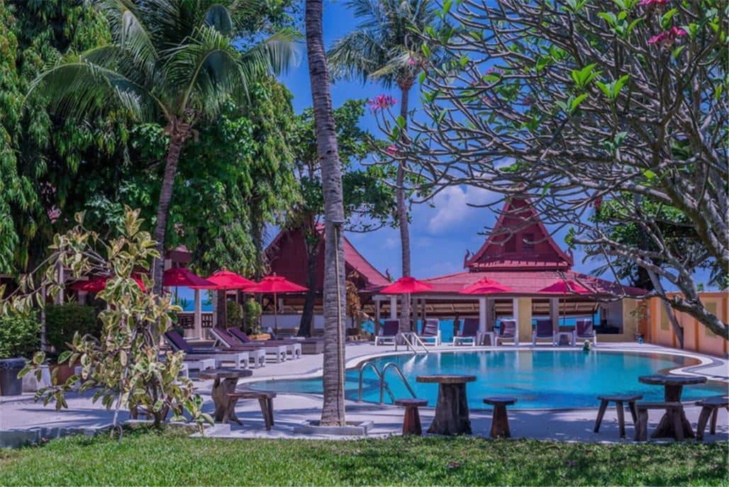 pools-outdoor-pool