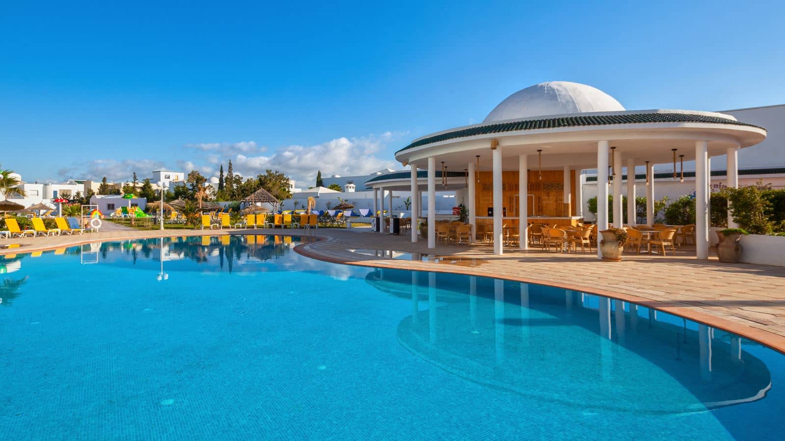 pools-outdoor-pool