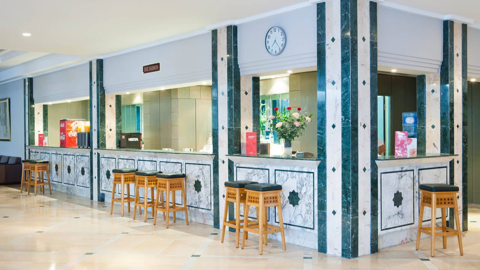 bars-lobby-bar-saumon