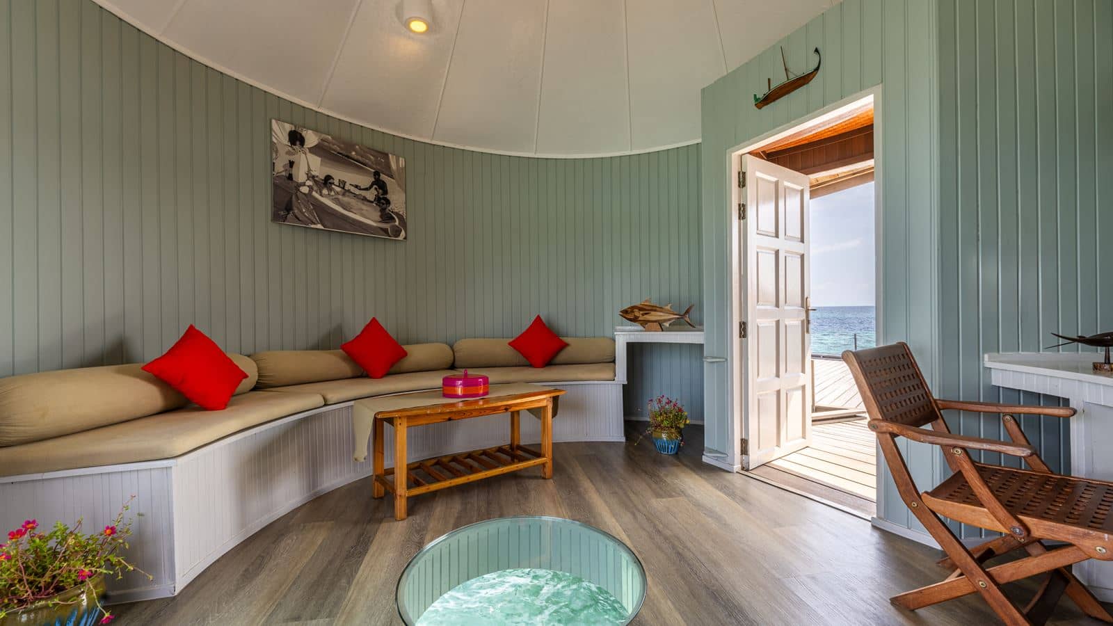 rooms-water-villa