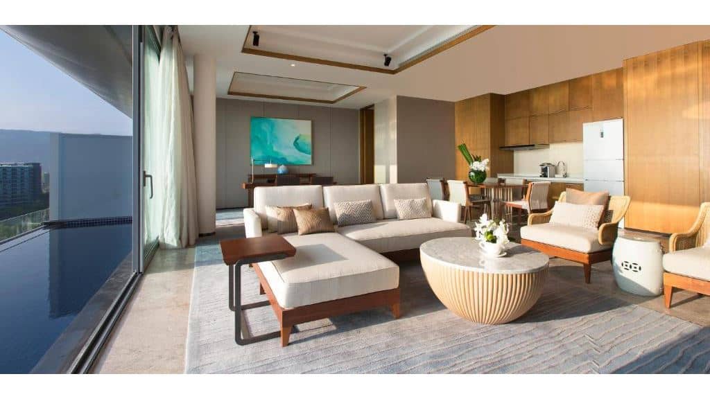 rooms-grand-oceanfront-suite