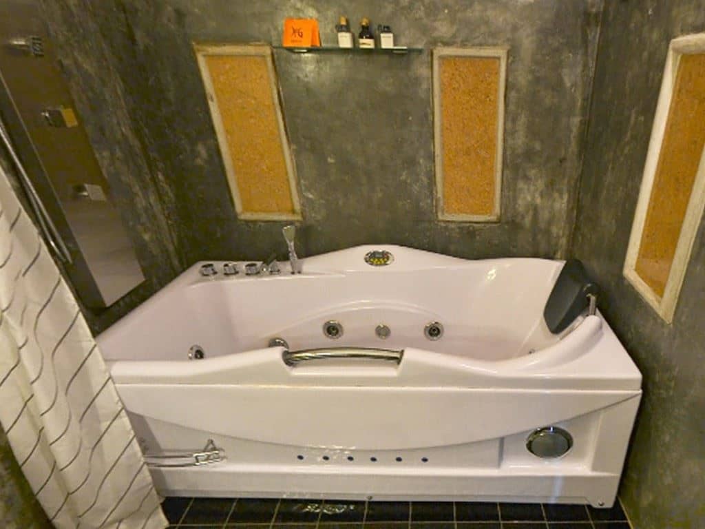 rooms-super-deluxe-room