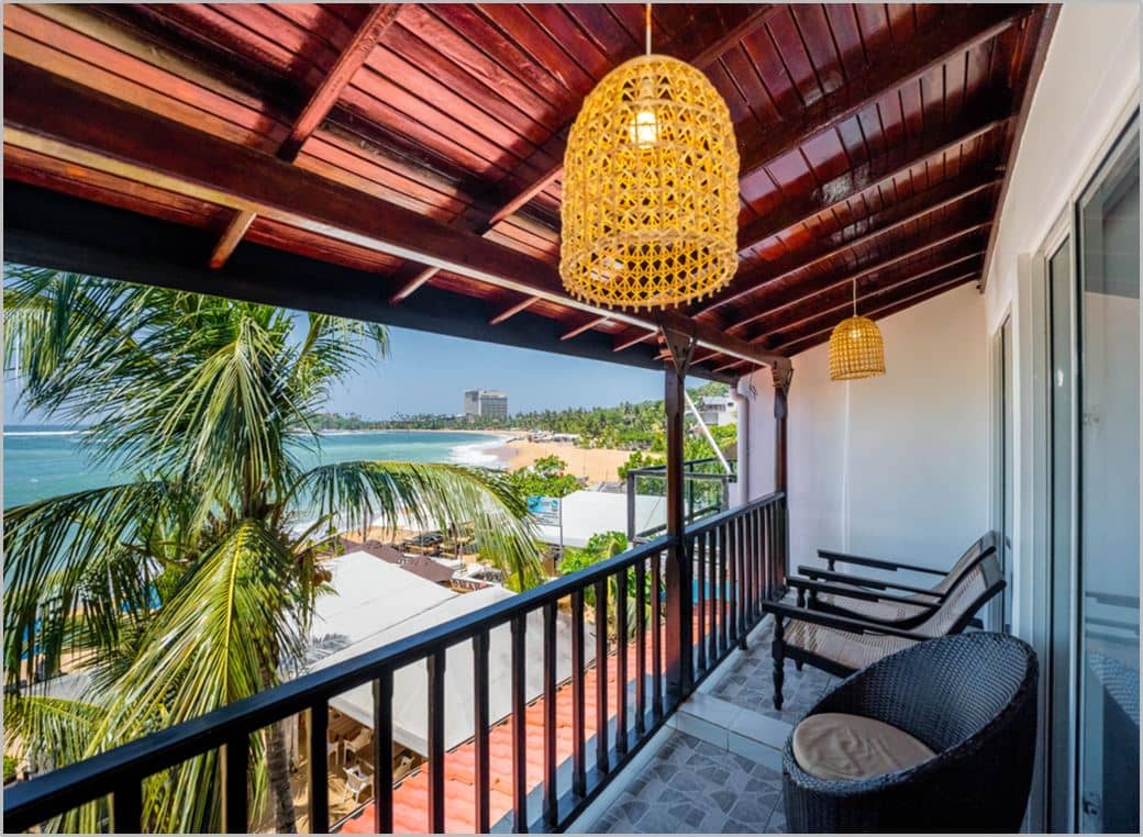 rooms-deluxe-sea-view