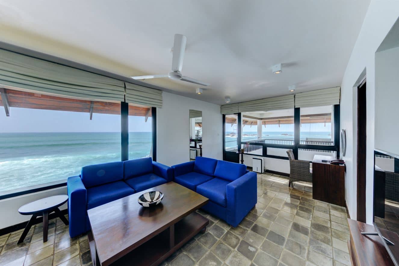 rooms-corner-suite