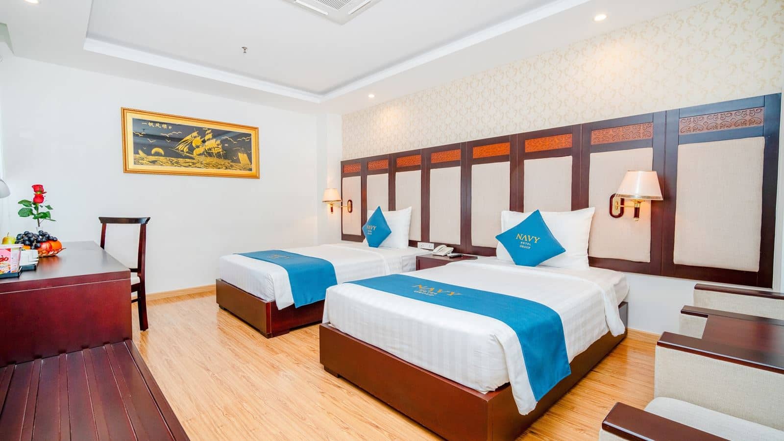 rooms-superior-room