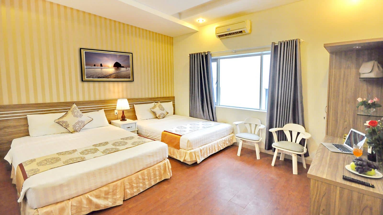 rooms-deluxe-family