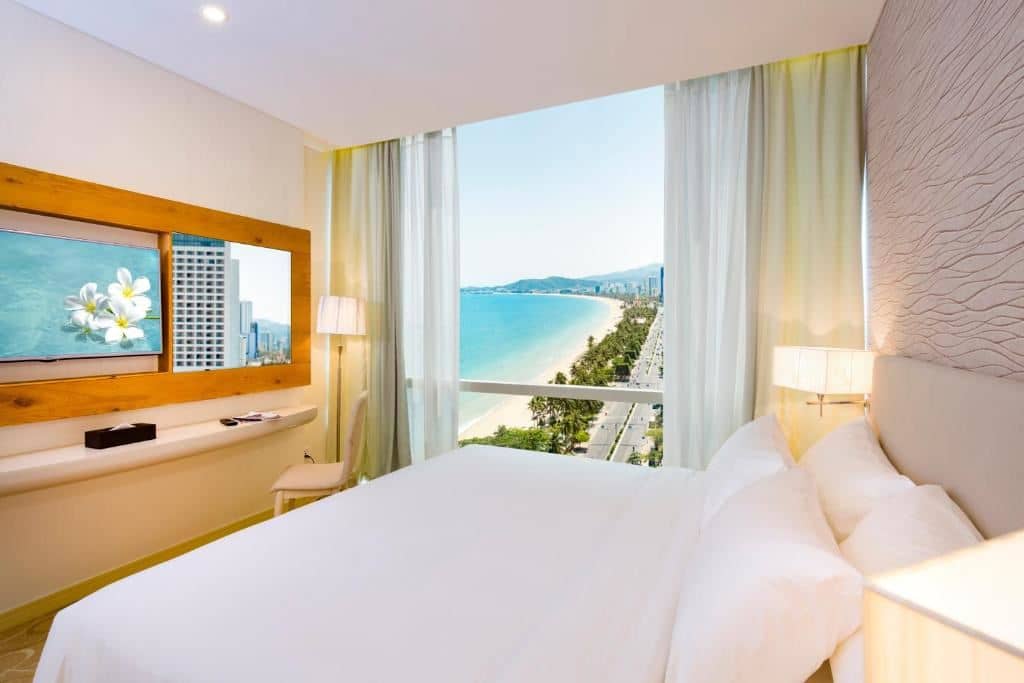 rooms-grand-deluxe