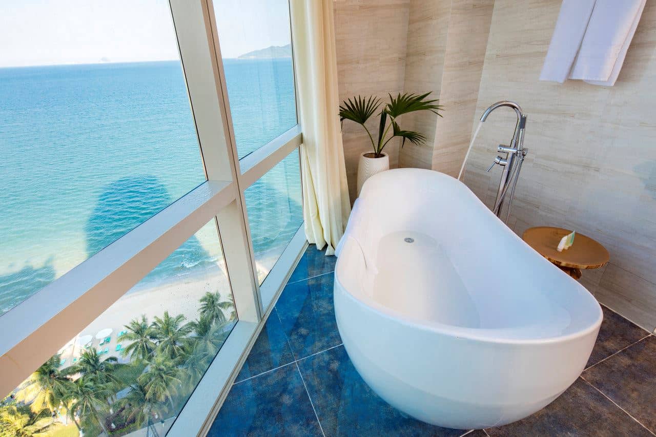 rooms-prime-suite-sea-view-with-balconychild-without-extra-bed