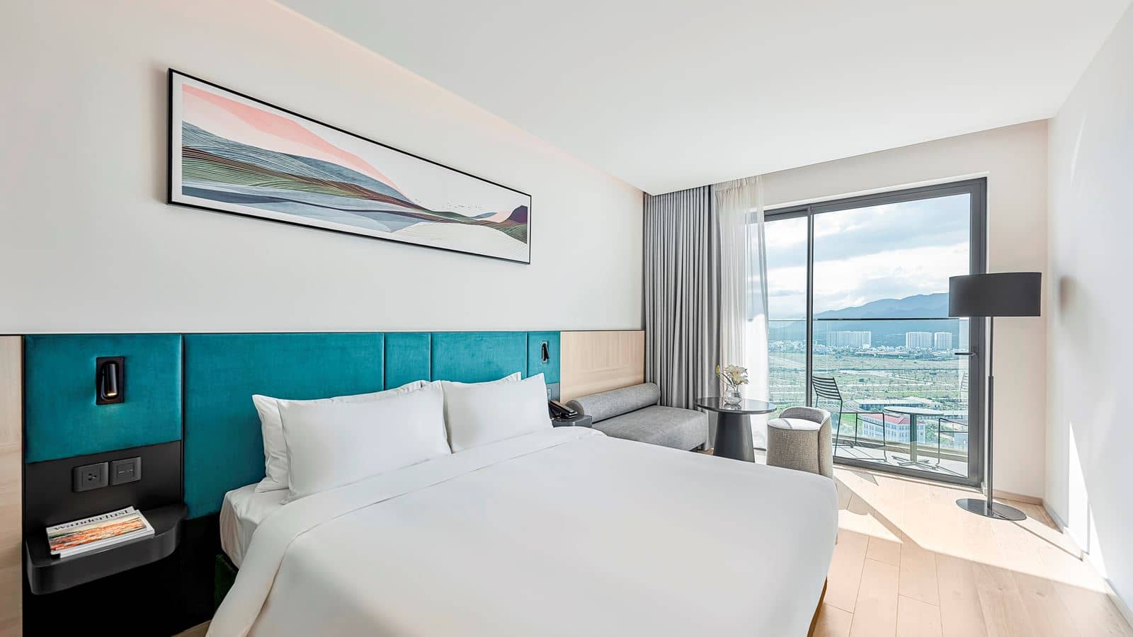 rooms-premier-mountian-view-with-balcony