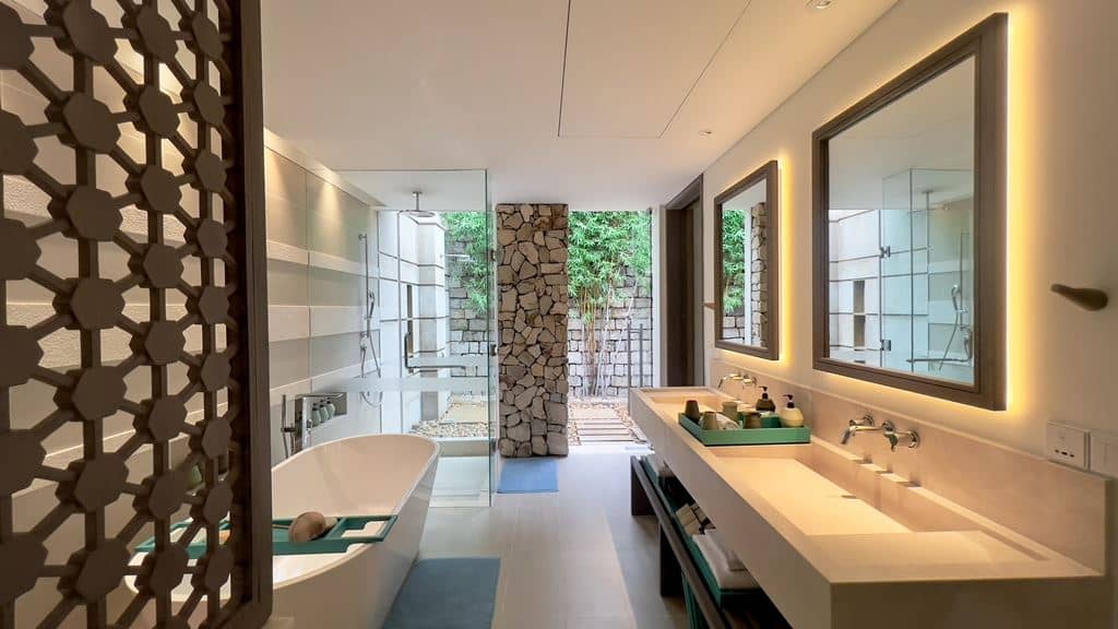 rooms-garden-villa