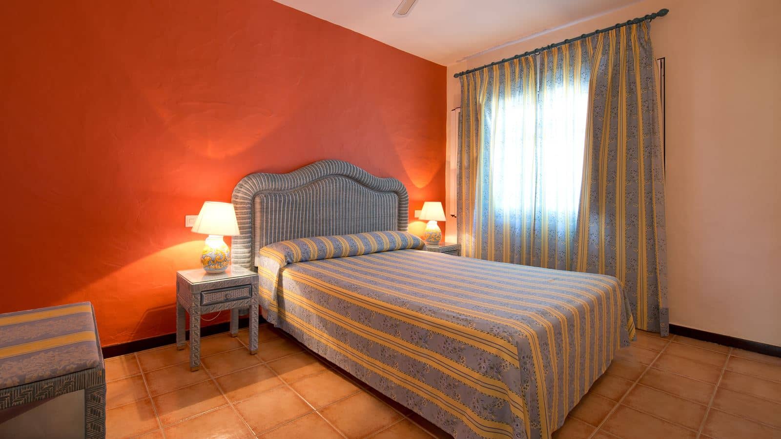 rooms-family-room