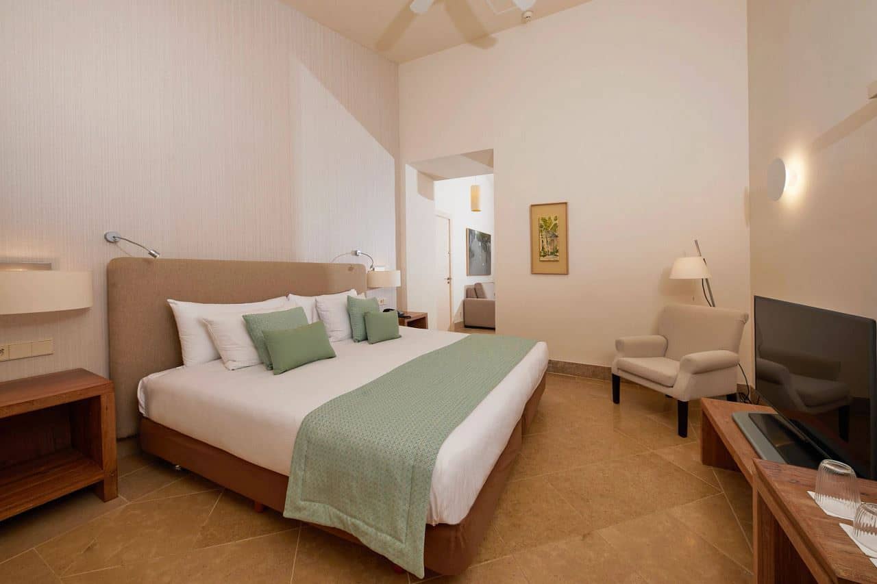 rooms-ponent-junior-suite-with-terrace