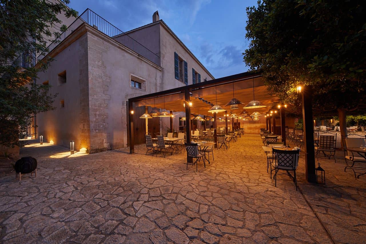 restaurants-
