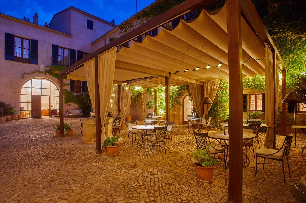 restaurants-