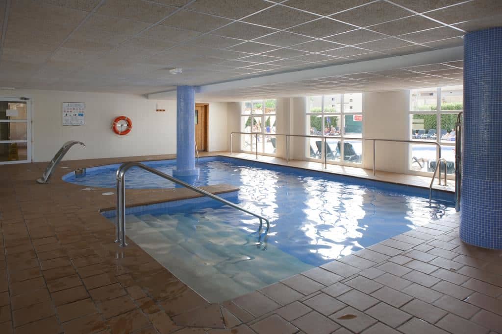 pools-indoor-pool