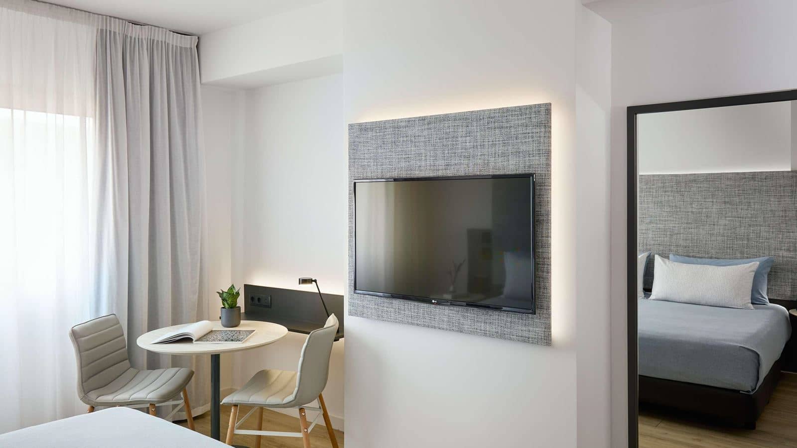 rooms-junior-suite-two-beds