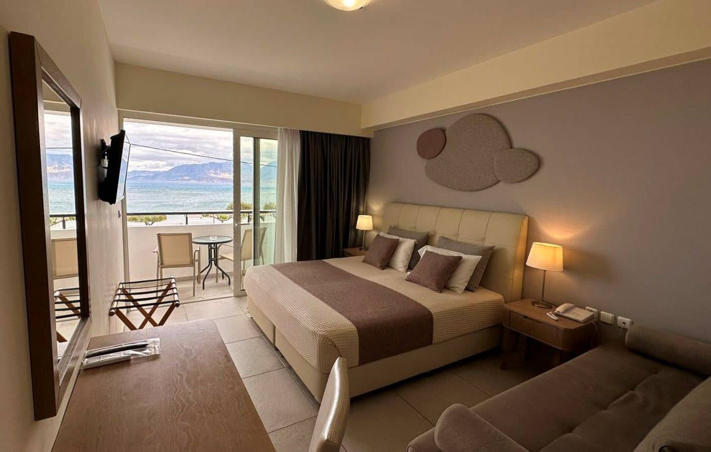 rooms-triple-room