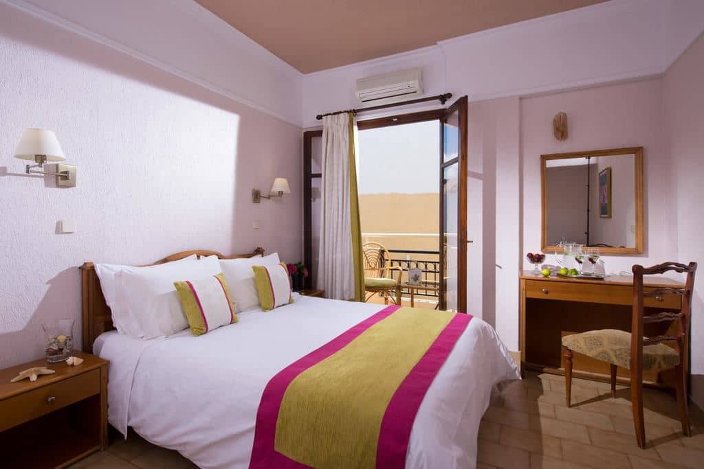 rooms-single-room