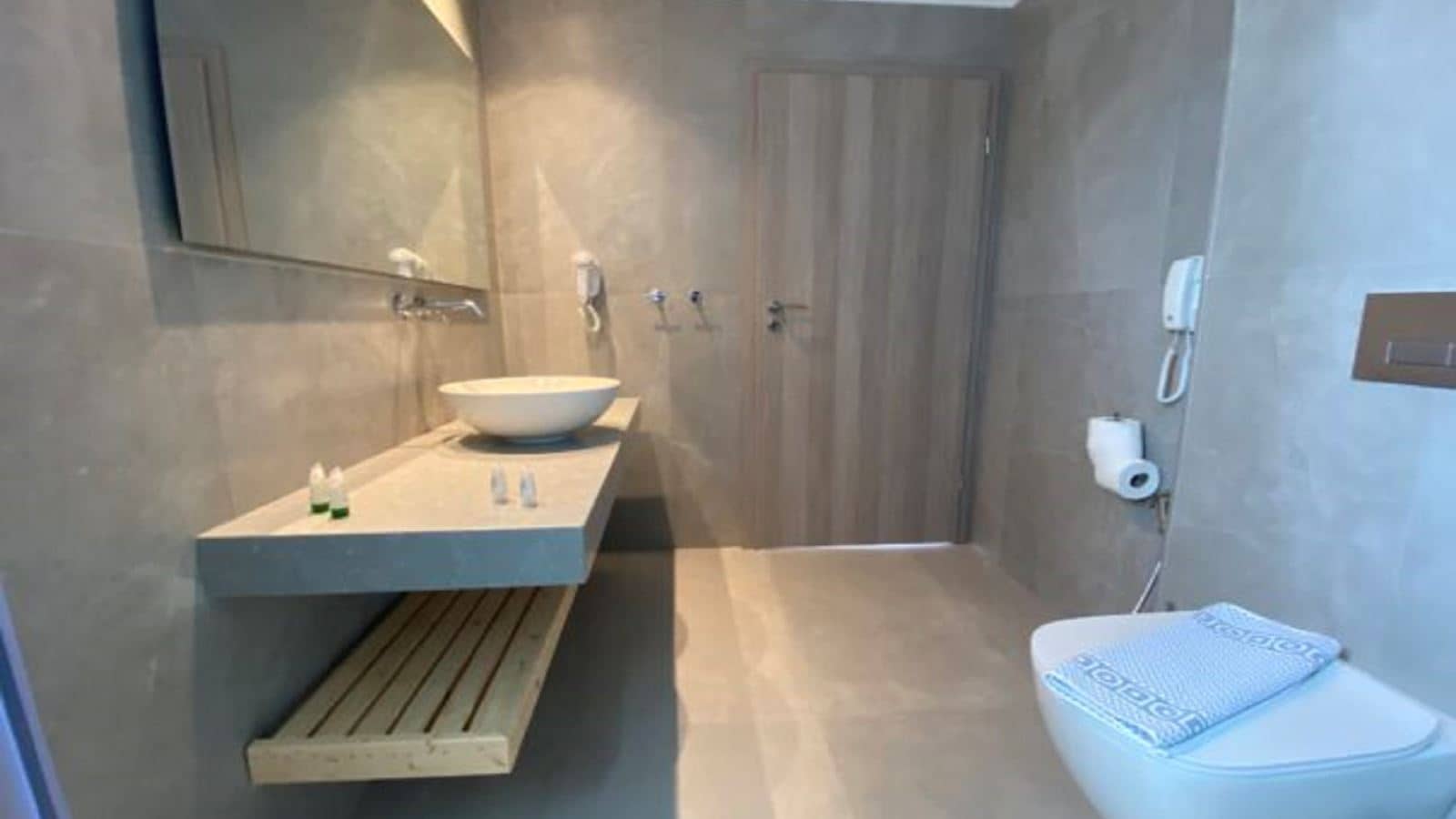 rooms-suite-deluxe--1-bedroom-jacuzzi