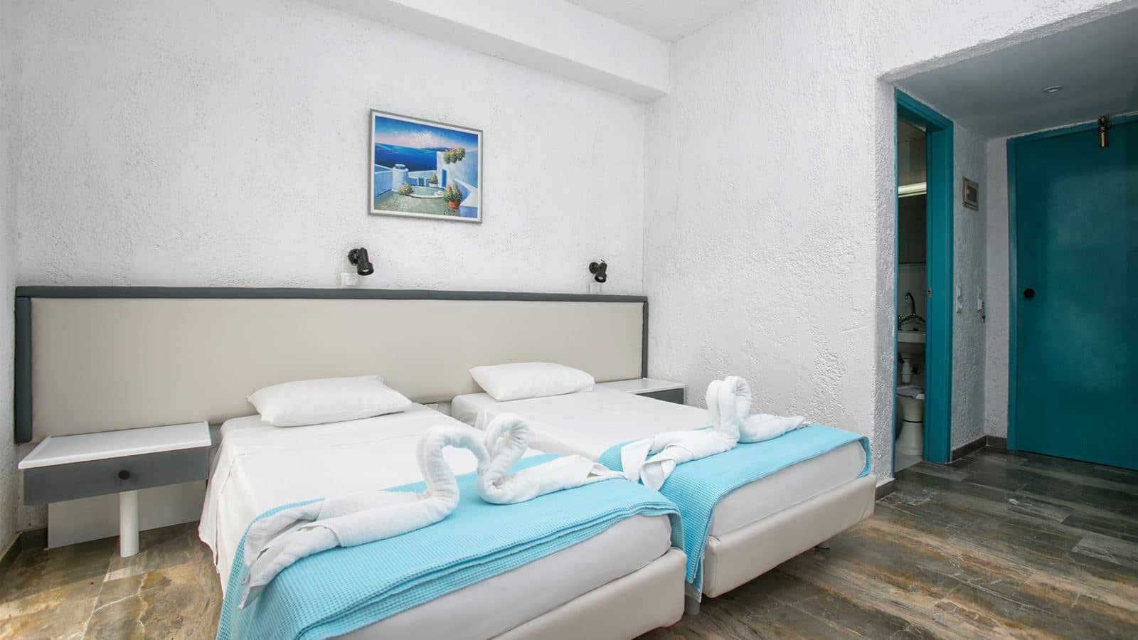 rooms-standard-double-room-balcony-or-terrace